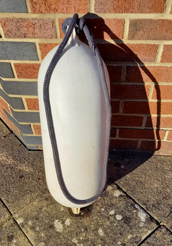 White boat fender and - fender, 6ft